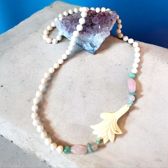 Vintage Rose Quartz Green White Jade Carved Flower Blossom Knotted Necklace Lei - Picture 1 of 5